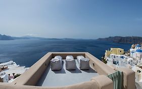 Ammos Oia Mansion